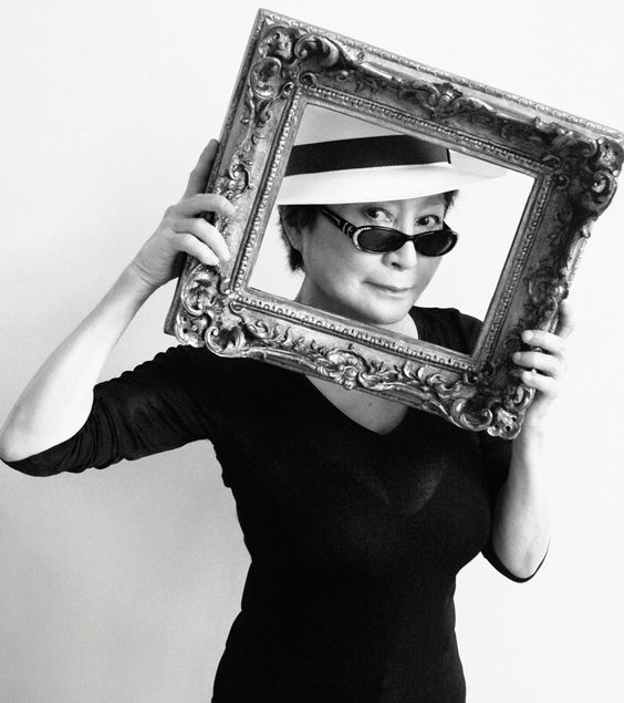 Yoko Ono: The Cut Piece that changed forever the relationship
