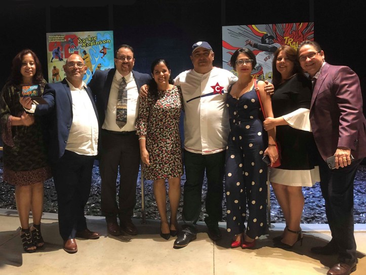 37781387_10155876053363869_1758698260563755008_n