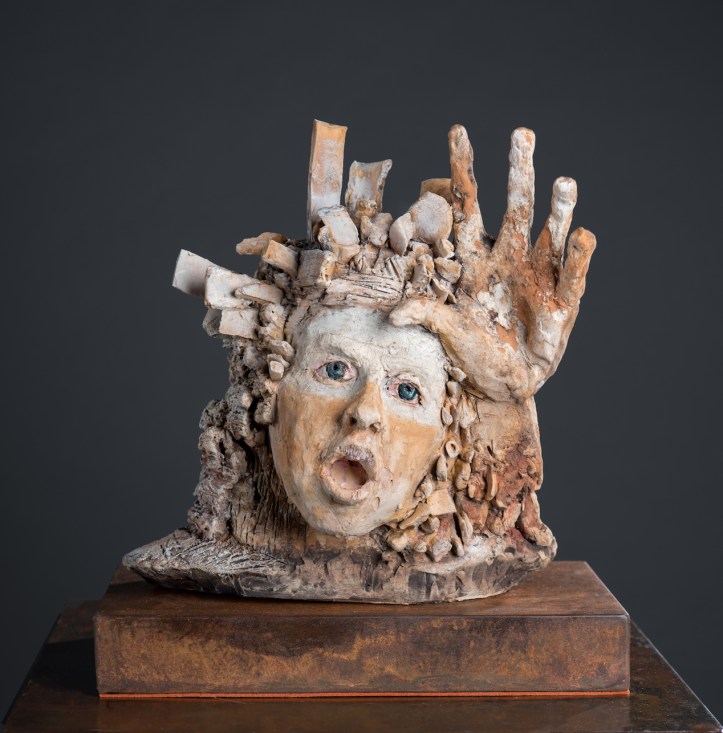 Aimee Perez, Diario de una Caida, ceramic sculpture, varied dimensions